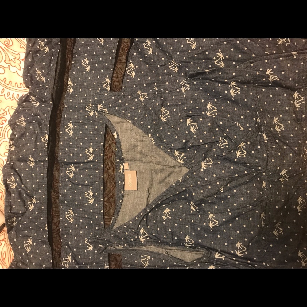 Dress - Picture 2 of 4